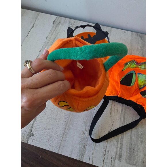 Pumpkin jack o lantern basket trick or treat Halloween decor plush iridescent - Picture 7 of 9